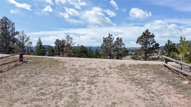 a view of outdoor space