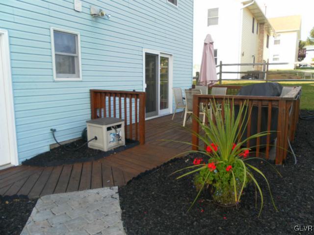 1517 Fernwood Road Slatington, PA 18080 - Photo 34 of 37 patio with hose hook up