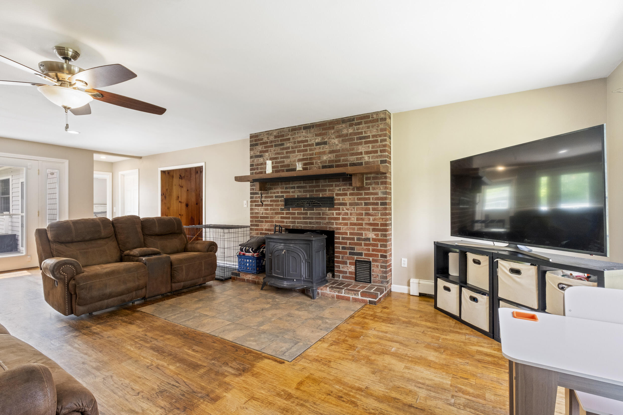 446 Eastern Avenue Augusta, ME 04330 - Photo 14 of 45 446_eastern_ave-interior-7