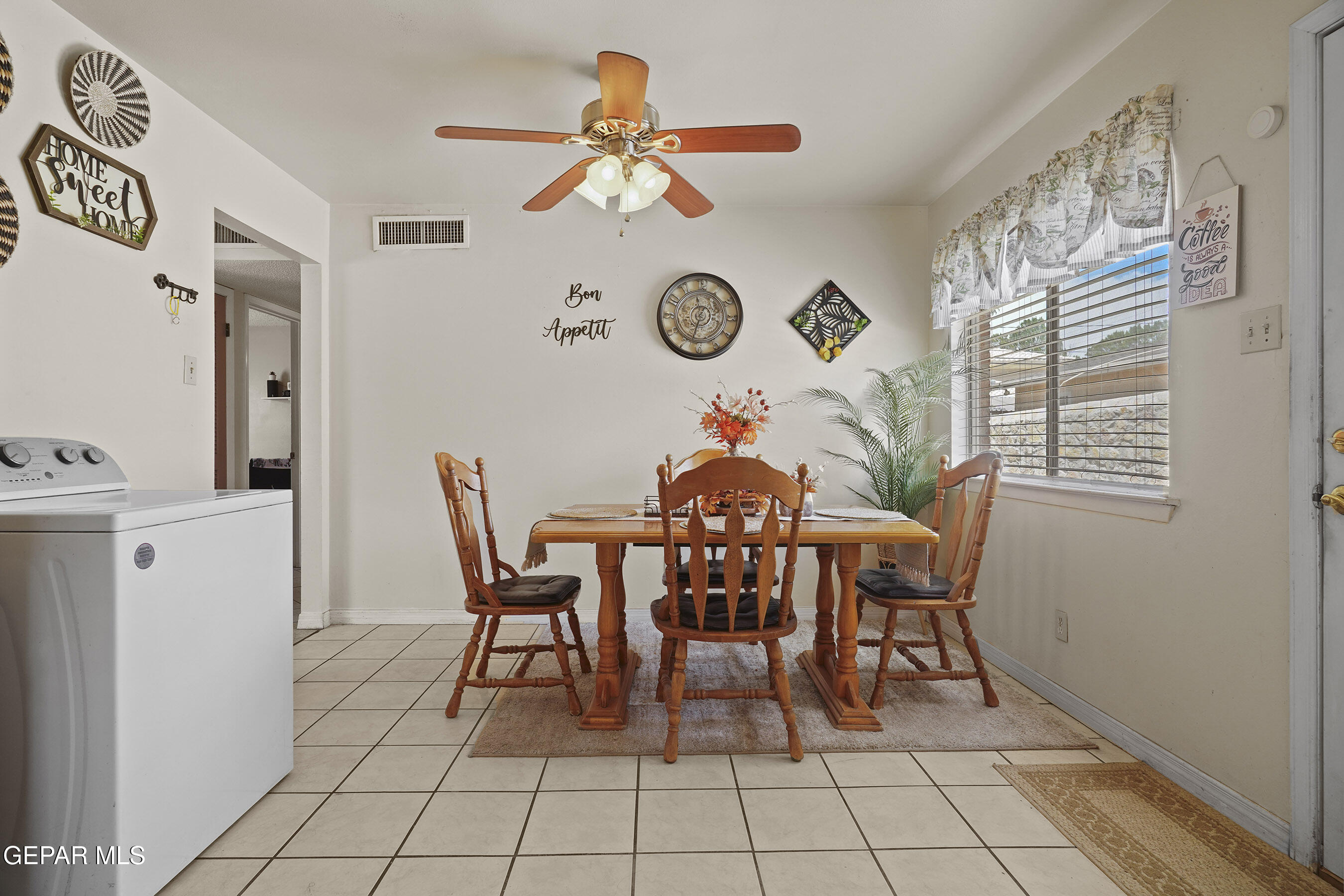 404 Northeast H Avenue Fabens, TX 79838 - Photo 19 of 30 DSC05699