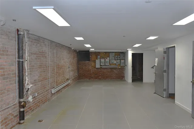 $4,900 | 3043 Fulton Street | Highland Park