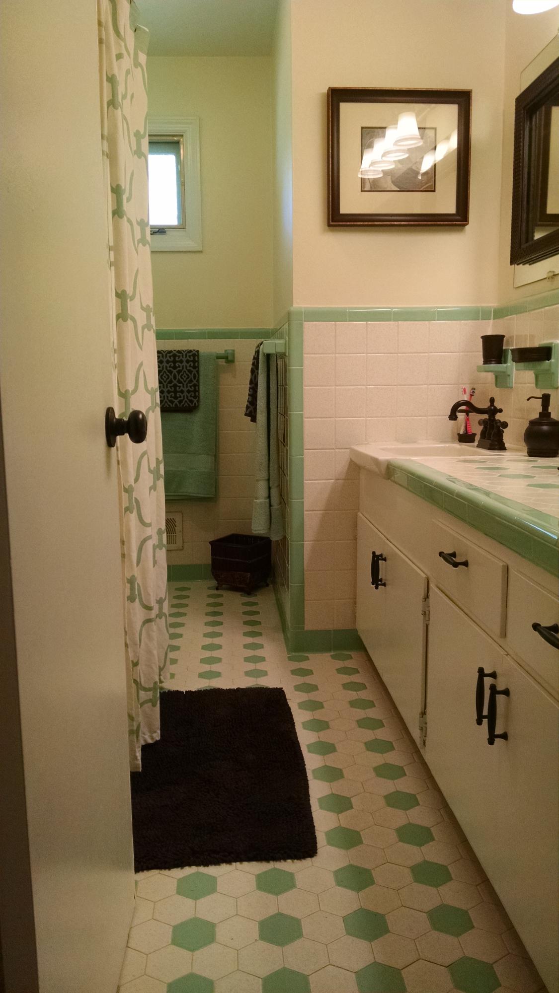 711 Otis Road Walterboro, SC 29488 - Photo 44 of 49 Hall Full Bath