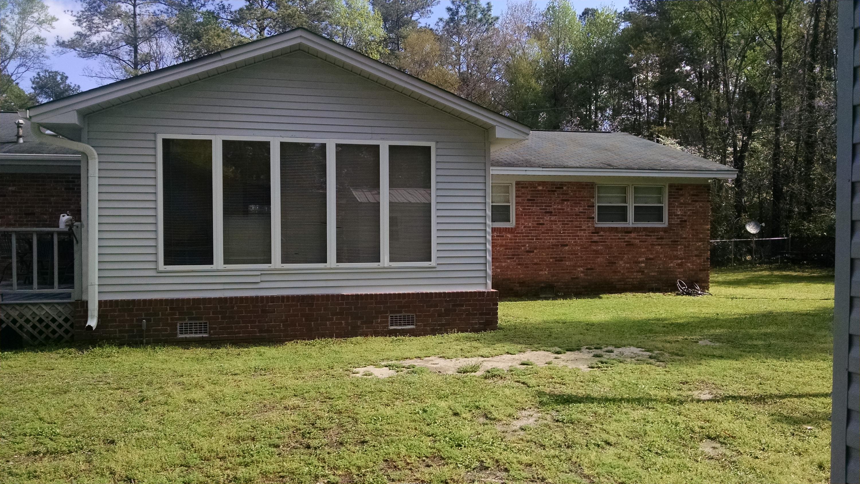 711 Otis Road Walterboro, SC 29488 - Photo 7 of 49 IMG_20160328_103158169
