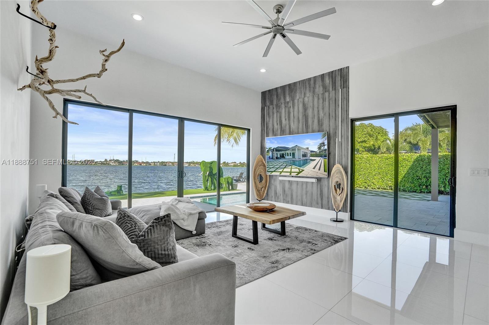 18787 Southwest 24th Street Miramar, FL 33029 - Photo 29 of 79