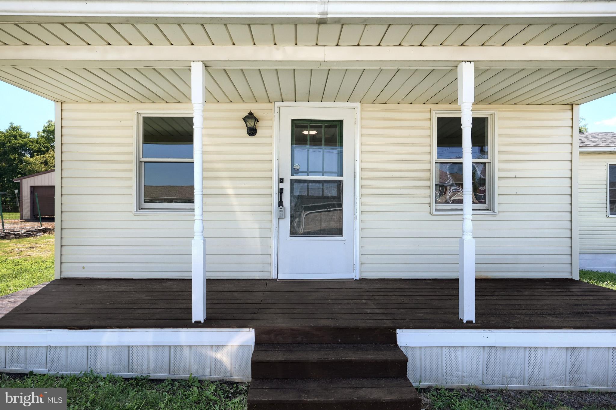 65 Quarry Road Delta, PA 17314 - Photo 4 of 31 Gallery Image 4