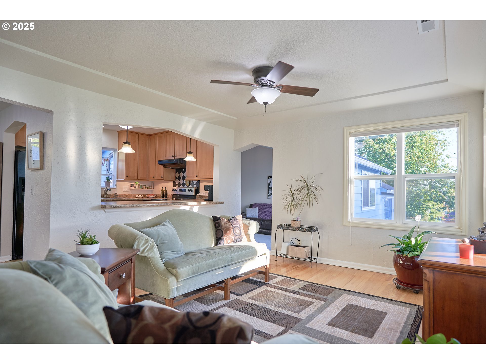 4202 Northeast Everett Court Camas, WA 98607 - Photo 6 of 24