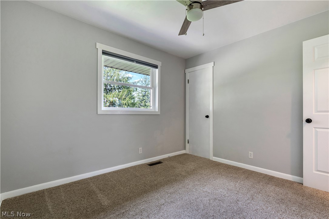 300 Homeworth Road Alliance, OH 44601 - Photo 15 of 41