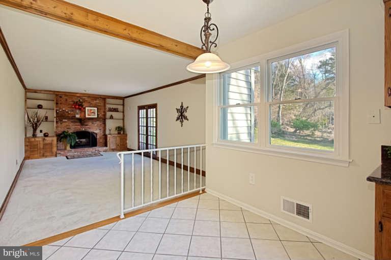 7401 Range Road Alexandria, VA 22306 - Photo 13 of 30 Kitchen Open to Family Room
