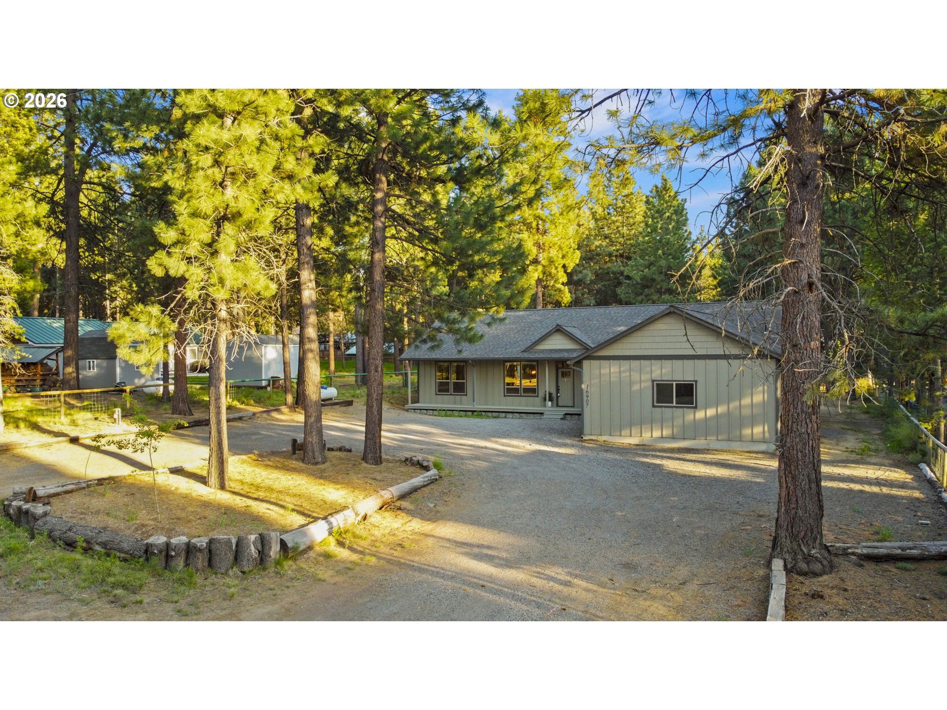 16907 Indio Road Bend, OR 97707 - Photo 41 of 46 Gallery Image 41