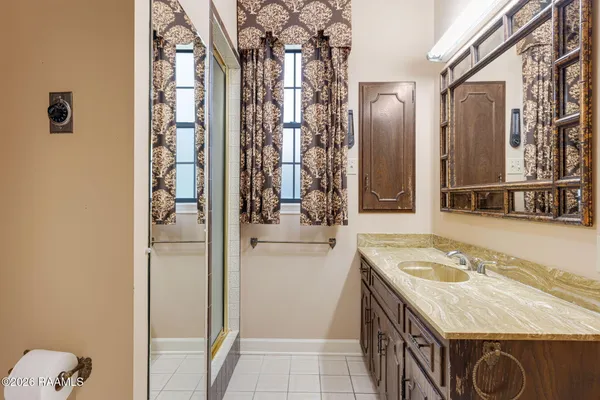 $475,000 | 4166 Irish Bend Road, Franklin, LA 70538