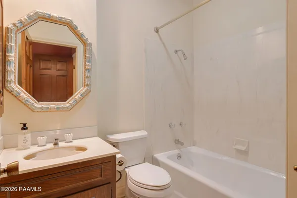 $475,000 | 4166 Irish Bend Road, Franklin, LA 70538