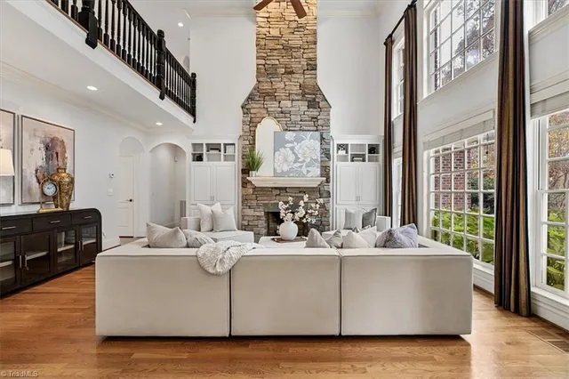 $967,500 | 7107 Lake Henson Drive, Summerfield, NC 27358