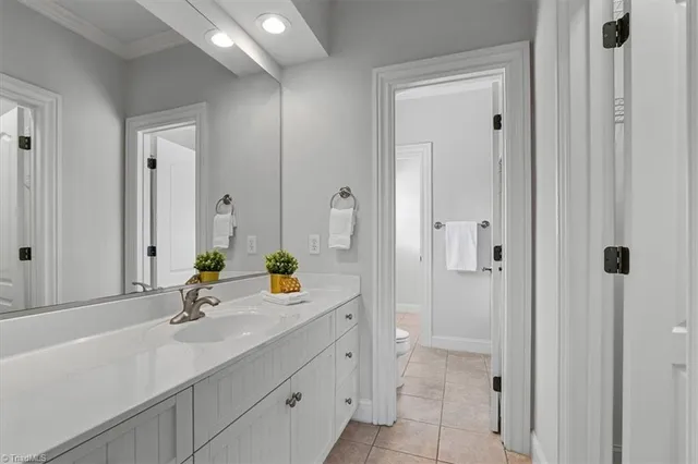 $967,500 | 7107 Lake Henson Drive, Summerfield, NC 27358