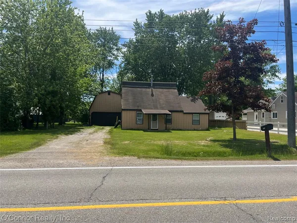 $92,000 | 3909 Burtch Road, Fort Gratiot, MI 48059