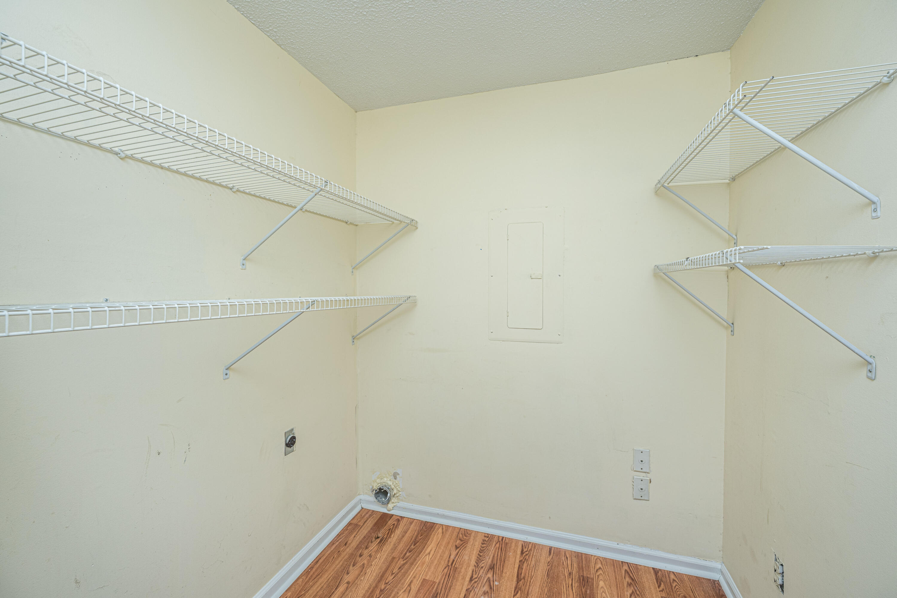 2073 Rondo Street, Unit H Charleston, SC 29414 - Photo 31 of 38 2073RhondoStUnitH028
