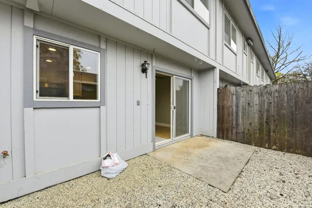 $305,000 | 2515 Merrychase Drive, Unit K, Cameron Park, CA 95682