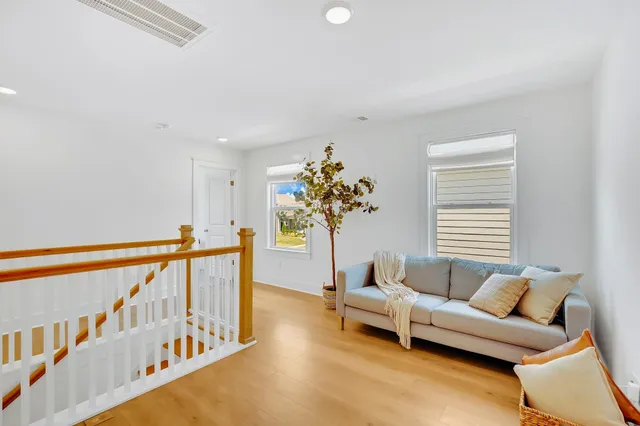 $649,900 | 613 Conifer Dr Spring Hill, Thompson's Station, TN 37179