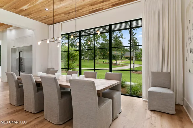 $2,495,000 | 915 Montrose Drive, Ridgeland, MS 39157