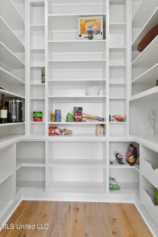 $2,495,000 | 915 Montrose Drive, Ridgeland, MS 39157