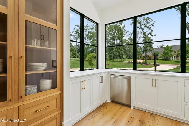 $2,495,000 | 915 Montrose Drive, Ridgeland, MS 39157