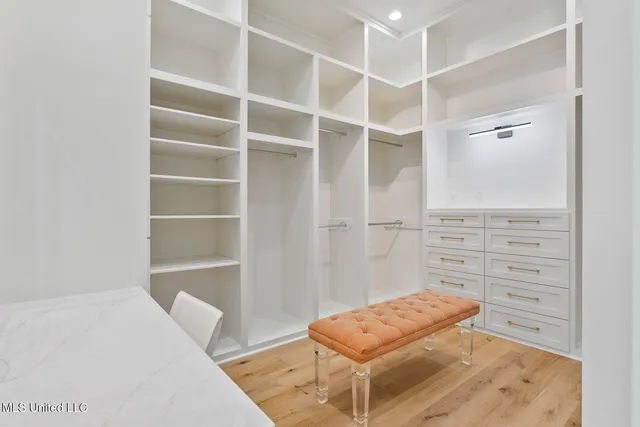 $2,495,000 | 915 Montrose Drive, Ridgeland, MS 39157