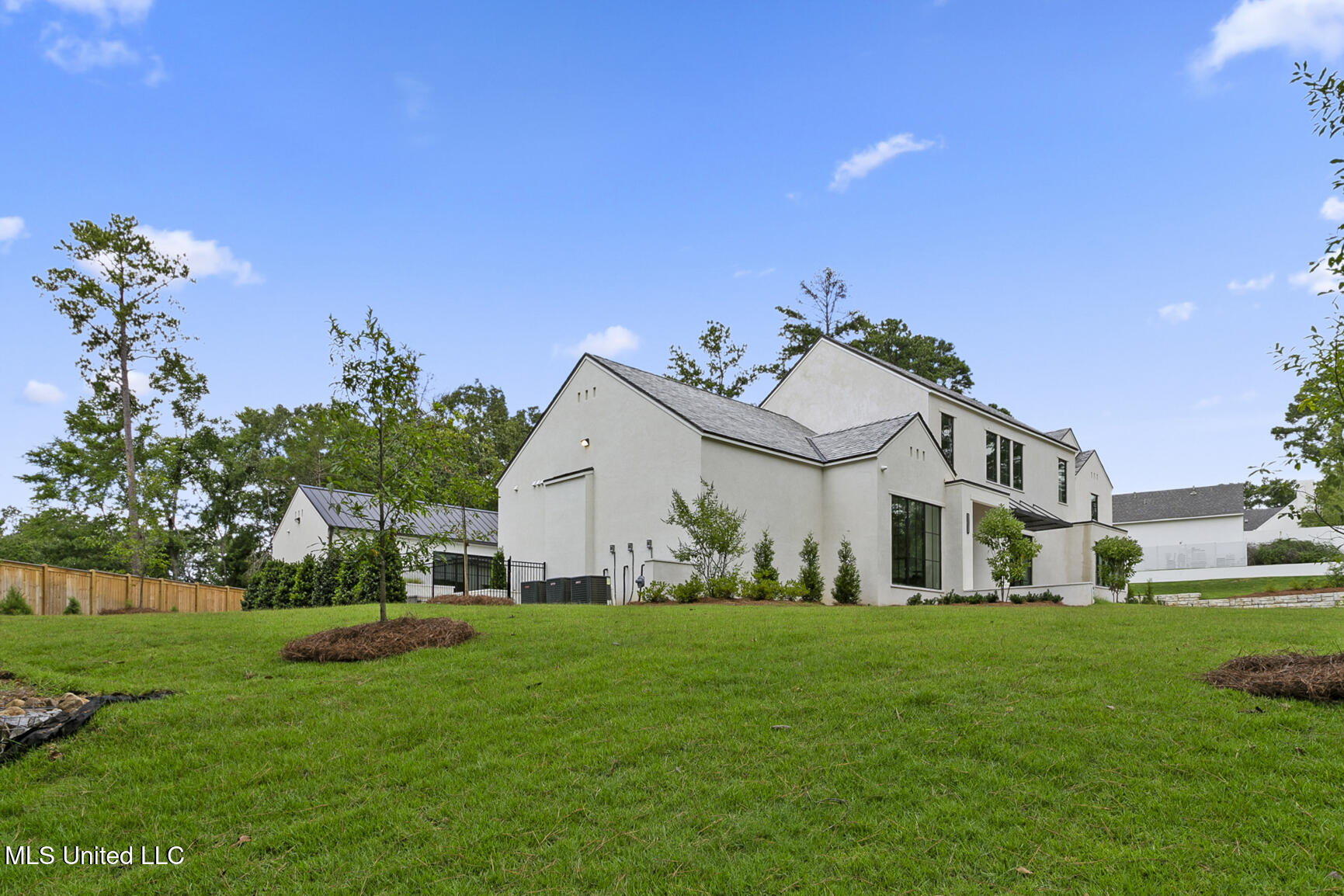 915 Montrose Drive Ridgeland, MS 39157 - Photo 5 of 96 915 Montrose