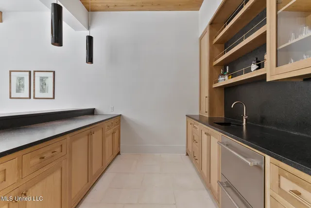 $2,495,000 | 915 Montrose Drive, Ridgeland, MS 39157