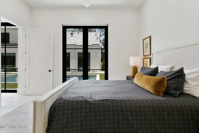 $2,495,000 | 915 Montrose Drive, Ridgeland, MS 39157