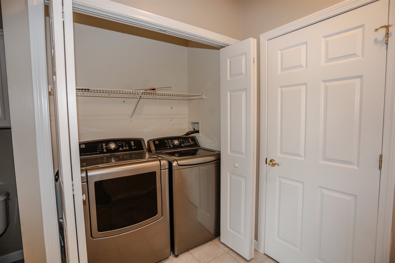 34 Mammoth Road, Unit 5 Hooksett, NH 03106 - Photo 27 of 39 Gallery Image 27