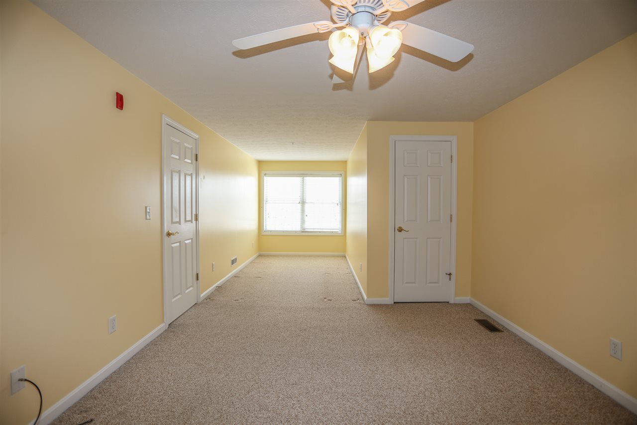 34 Mammoth Road, Unit 5 Hooksett, NH 03106 - Photo 28 of 39 Gallery Image 28
