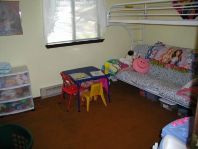 3815 East Zeus Road Mead, WA 99021 - Photo 6 of 9 Gallery Image 6