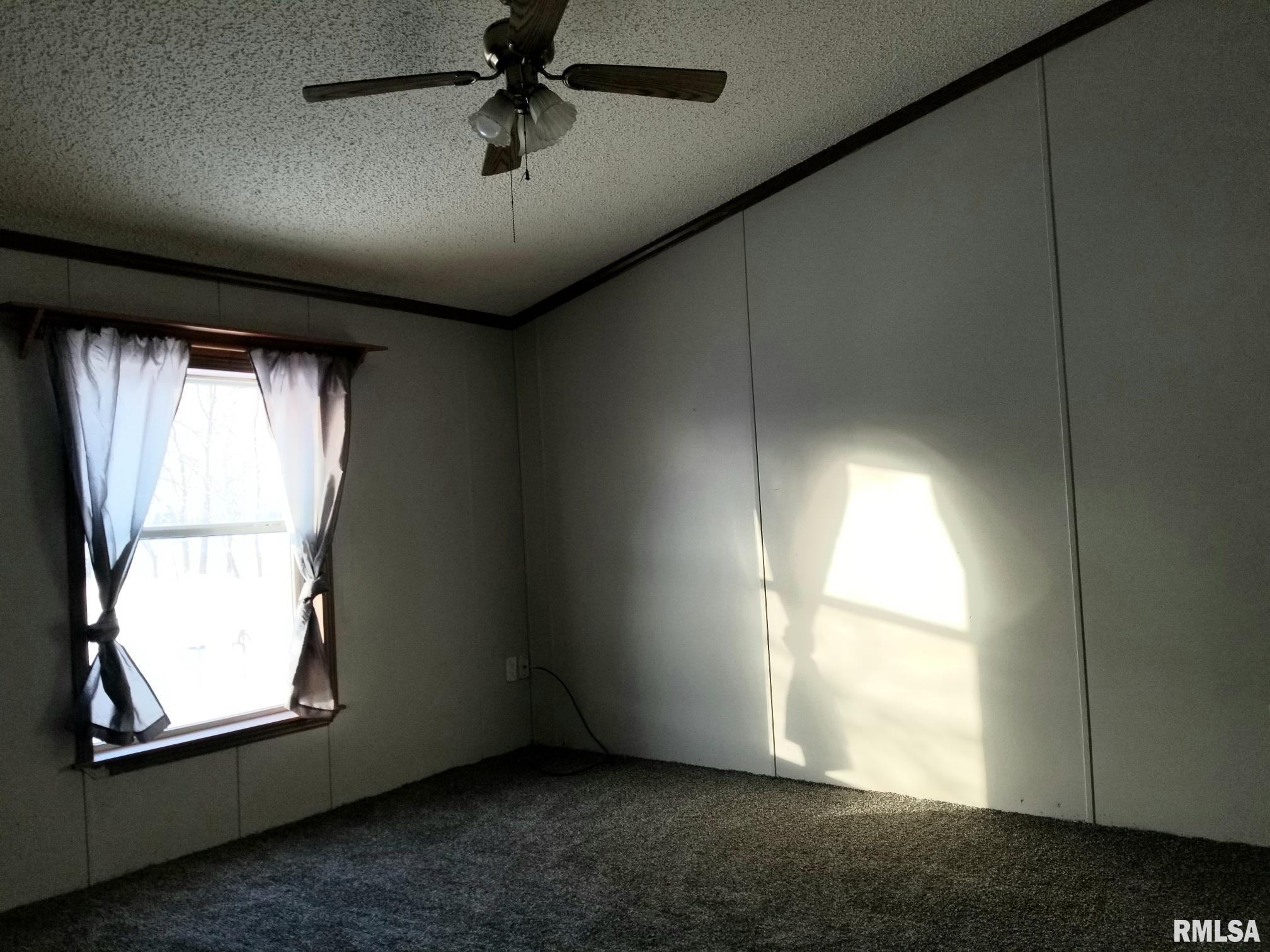 320 South Cherry Street Letts, IA 52754 - Photo 5 of 13 Gallery Image 5