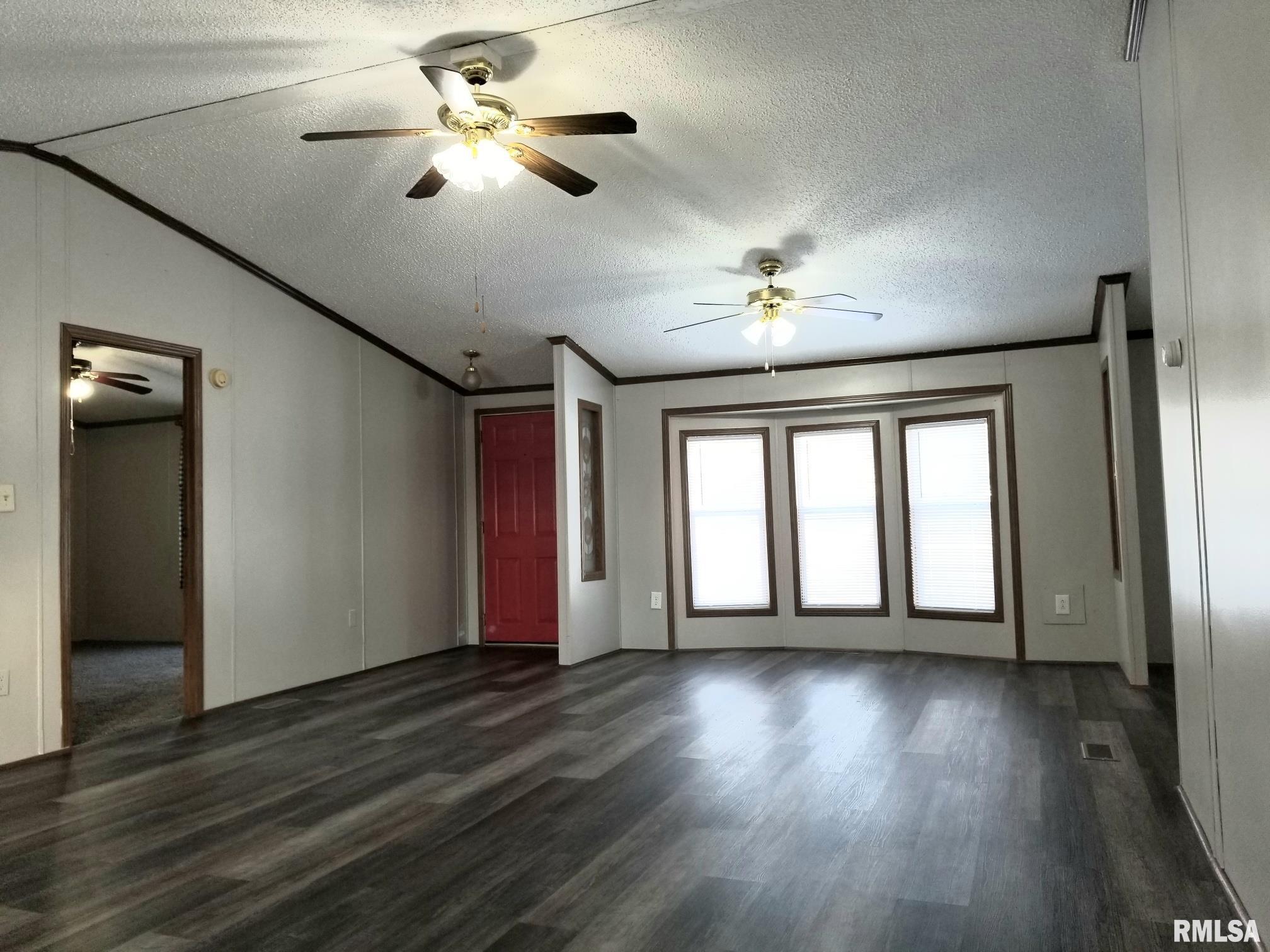 320 South Cherry Street Letts, IA 52754 - Photo 9 of 13 Gallery Image 9