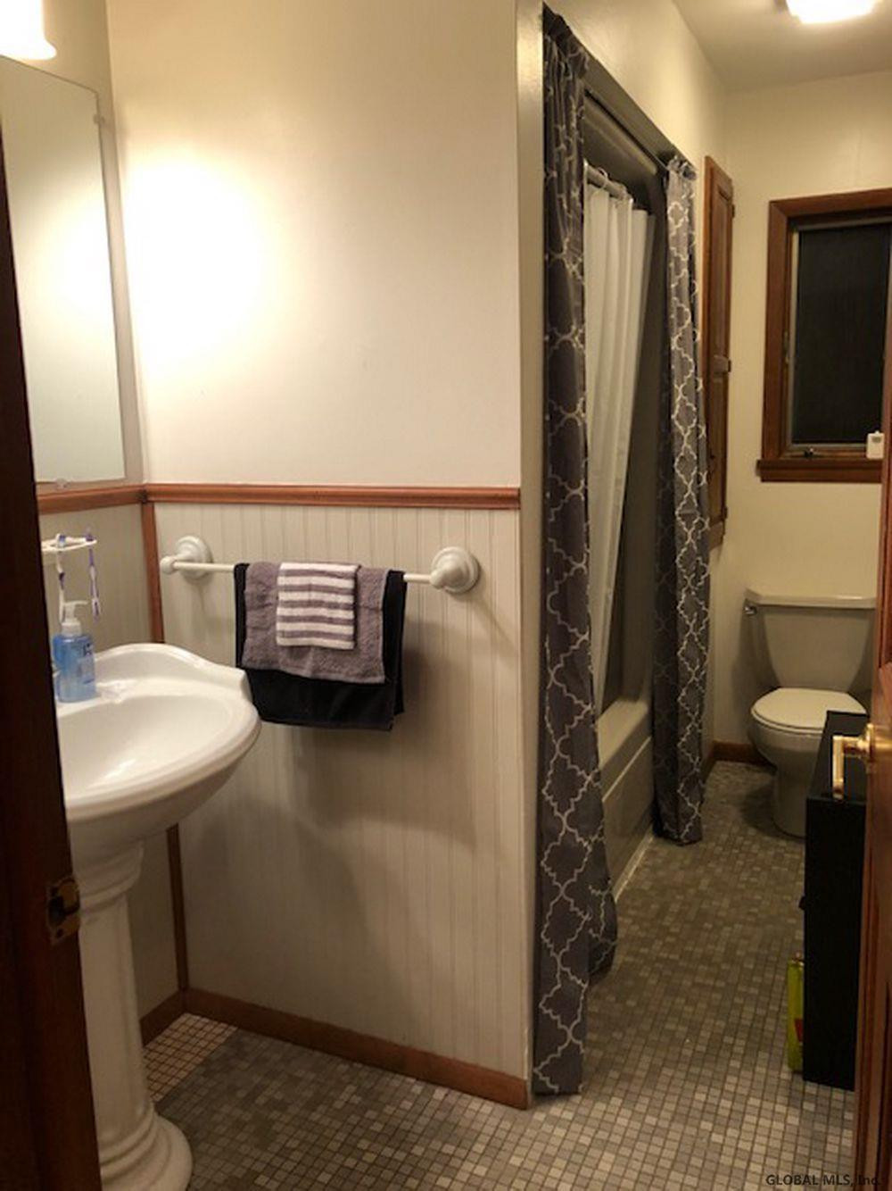 519 Midline Road Amsterdam, NY 12010 - Photo 23 of 56 Photo 23