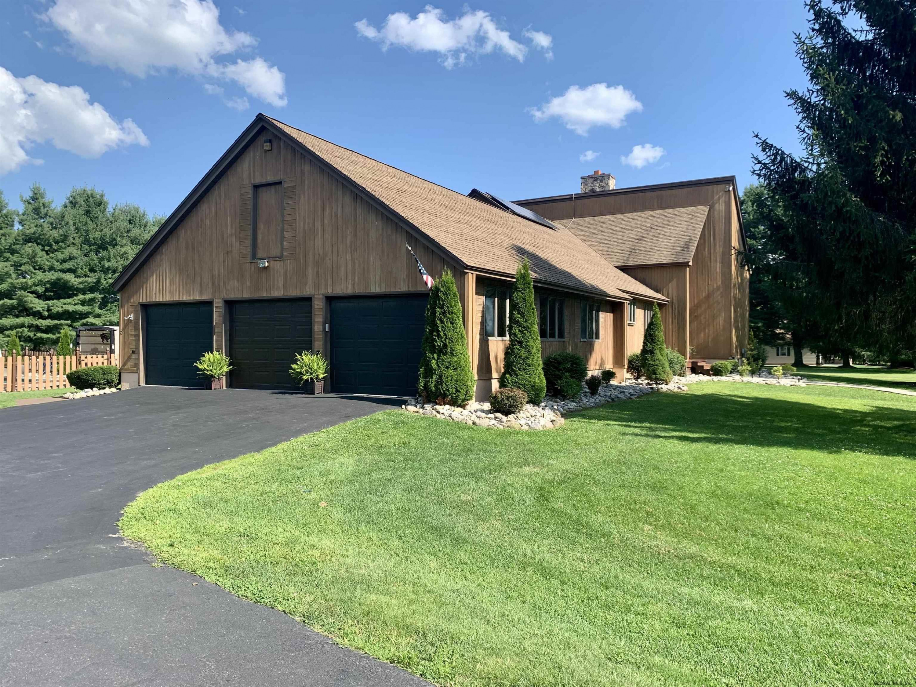 519 Midline Road Amsterdam, NY 12010 - Photo 5 of 56 Photo 5