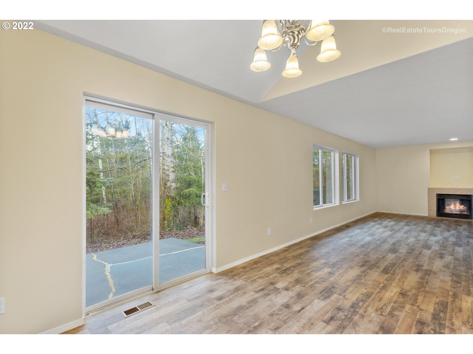 910 Northeast Mariners Loop Portland, OR 97211 - Photo 16 of 32 Gallery Image 16