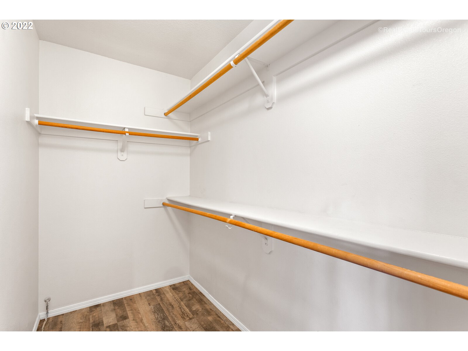910 Northeast Mariners Loop Portland, OR 97211 - Photo 24 of 32 Gallery Image 24