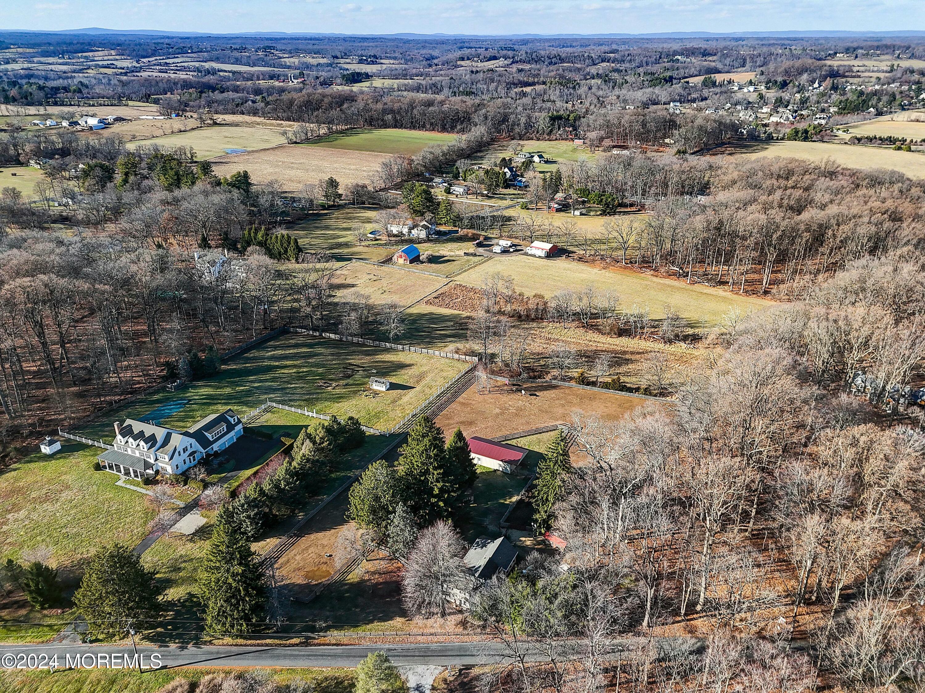 125 Sandy Ridge Road Stockton, NJ 08559 - Photo 37 of 46 an aerial view of residential houses with outdoor space
