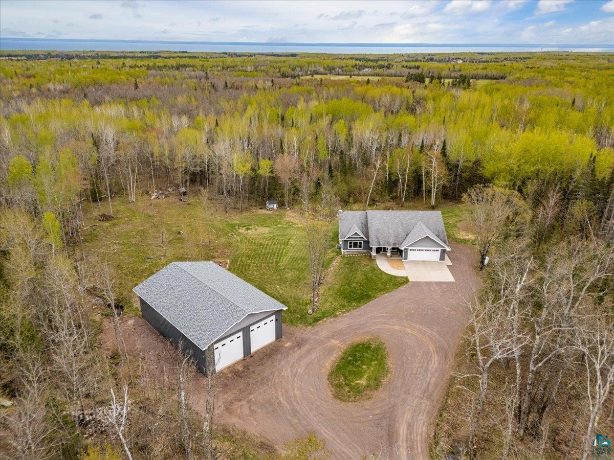 6364 Bergquist Road Duluth, MN 55804 - Photo 3 of 64