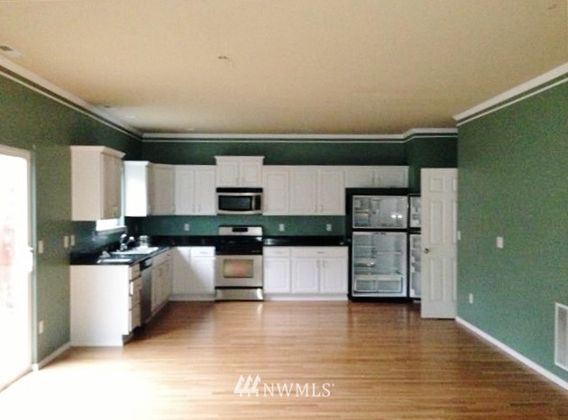 23114 27th Drive Southeast Bothell, WA 98021 - Photo 5 of 9