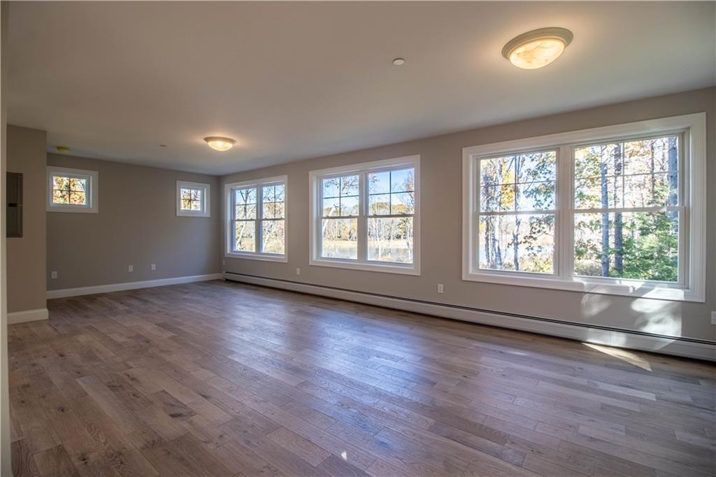 25 Alderbrook Road Portland, ME 04108 - Photo 5 of 31 Photo