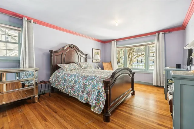 $875,000 | 25 Juniper Avenue, Wakefield, MA 01880