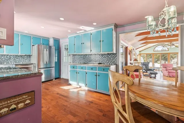 $875,000 | 25 Juniper Avenue, Wakefield, MA 01880