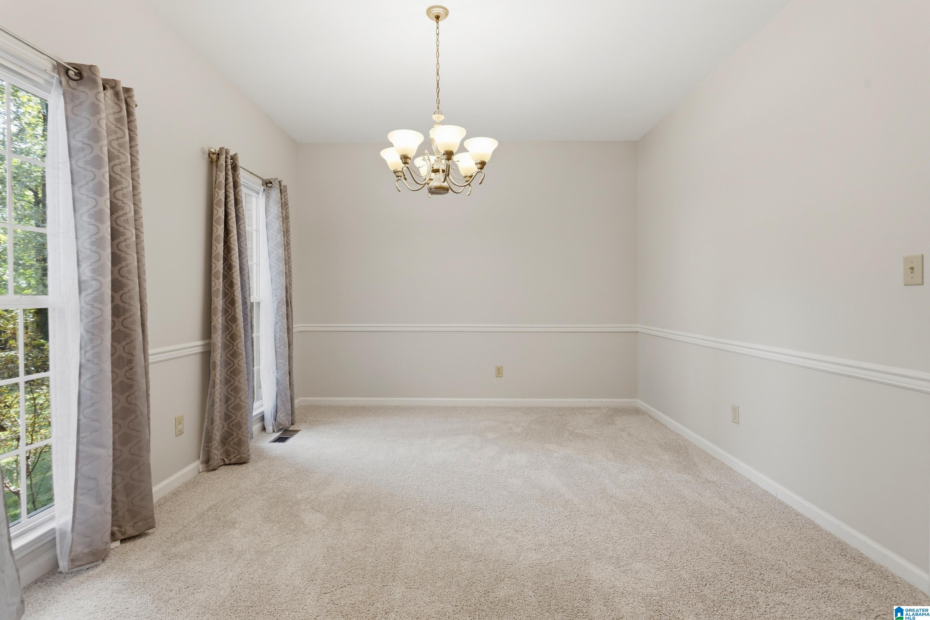 205 Chestnut Circle Alabaster, AL 35007 - Photo 7 of 50 Gallery Image 7