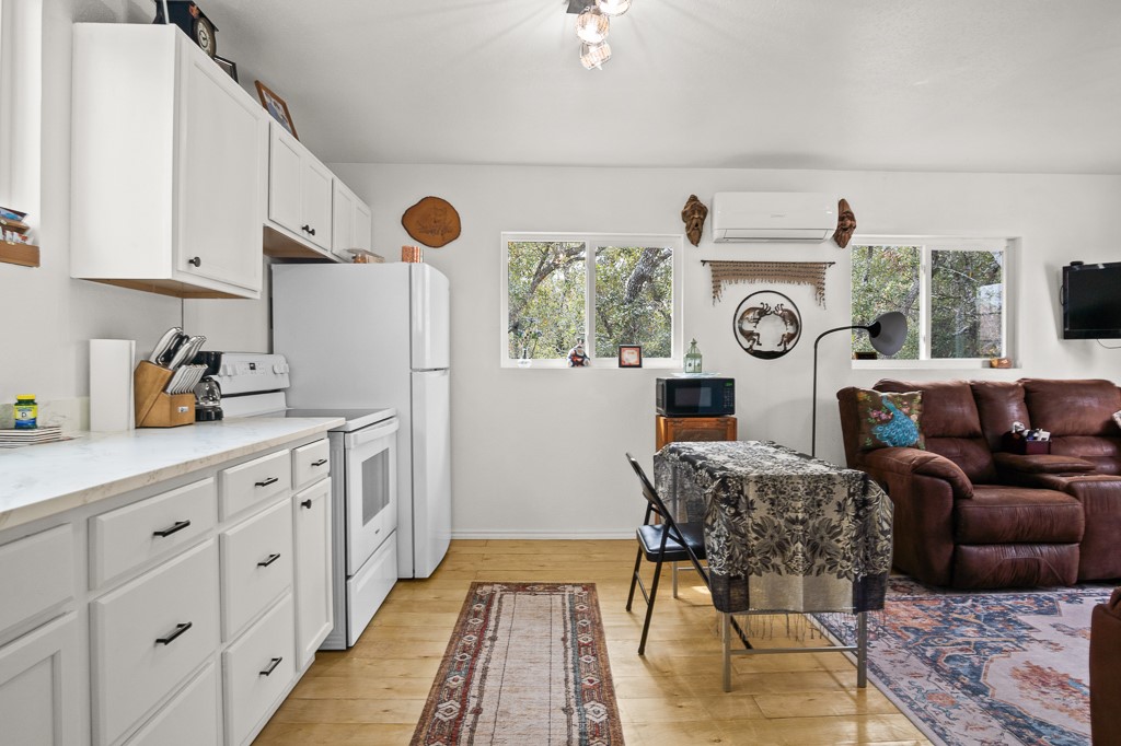 652 Rabbit Run Road Aransas Pass, TX 78336 - Photo 6 of 24