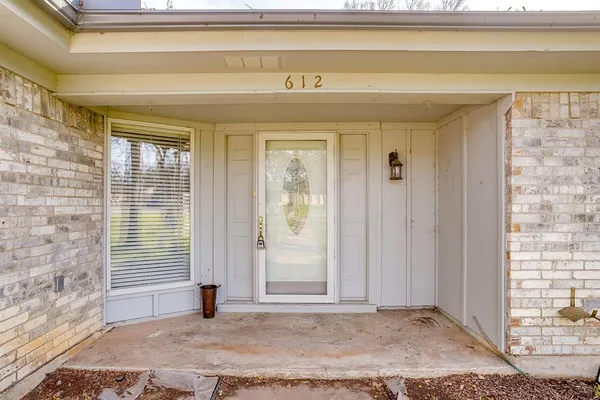 $299,000 | 612 Melbourne Court, Hurst, TX 76053