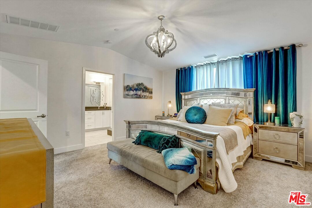 6754 Rhea Court Reseda, CA 91335 - Photo 23 of 55 Gallery Image 23