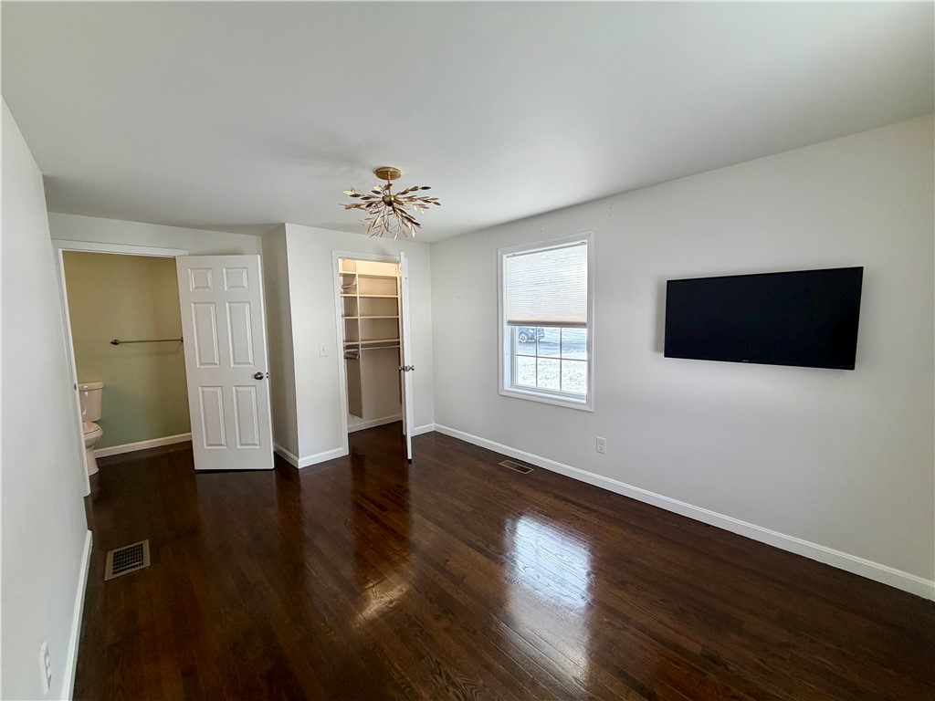 281 Abbott Run Valley Road Cumberland, RI 02864 - Photo 11 of 25 Gallery Image 11