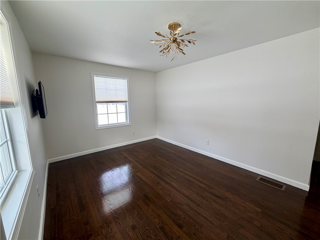 281 Abbott Run Valley Road Cumberland, RI 02864 - Photo 12 of 25 Gallery Image 12