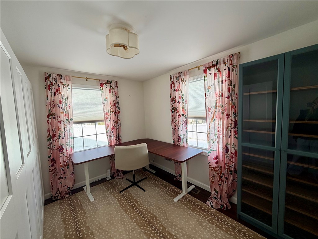 281 Abbott Run Valley Road Cumberland, RI 02864 - Photo 15 of 25 Gallery Image 15